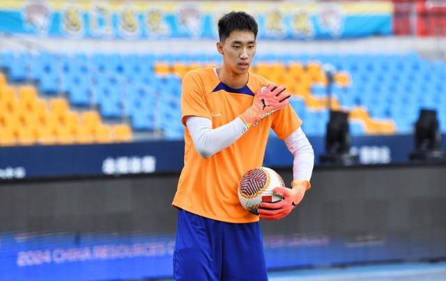 九游体育网页版-山东鲁能临时变阵，战术调整奏效，球队斩获大胜