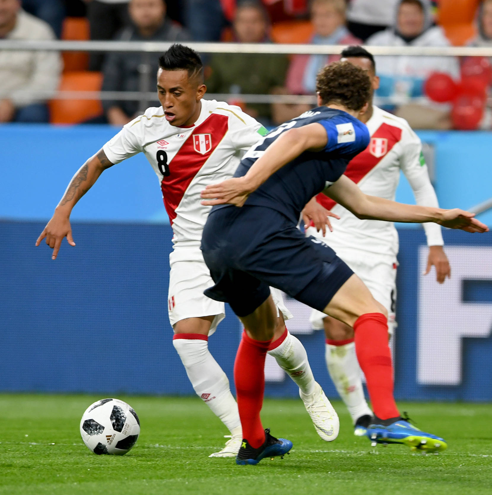 欧洲球队引进南美球员,提升整体实力 欧洲球队引进南美球员,提升整体实力