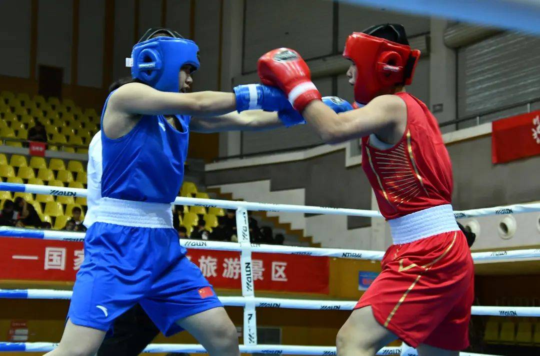 拳击决赛打破传统限制，赛场纷纷预料的简单介绍