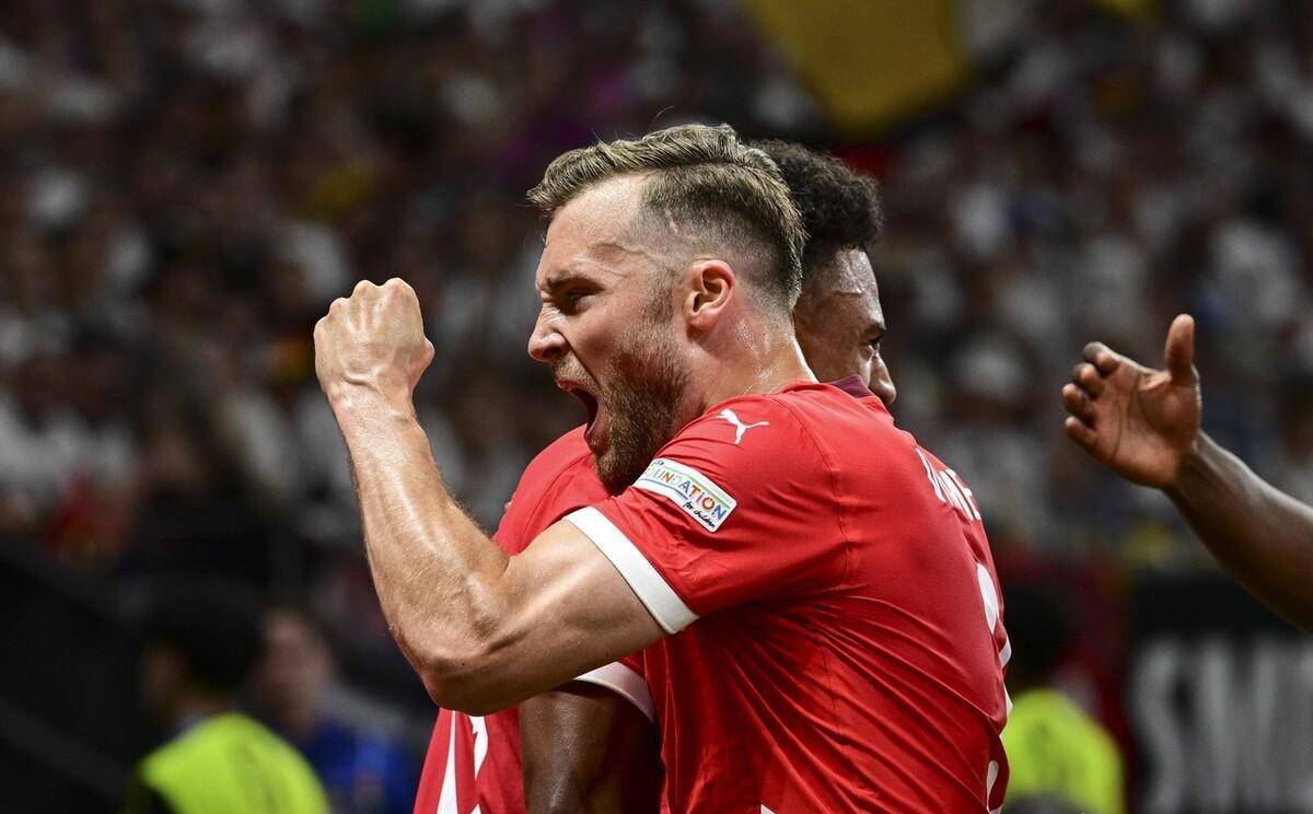 匈牙利队在欧锦赛中将士们功成名就