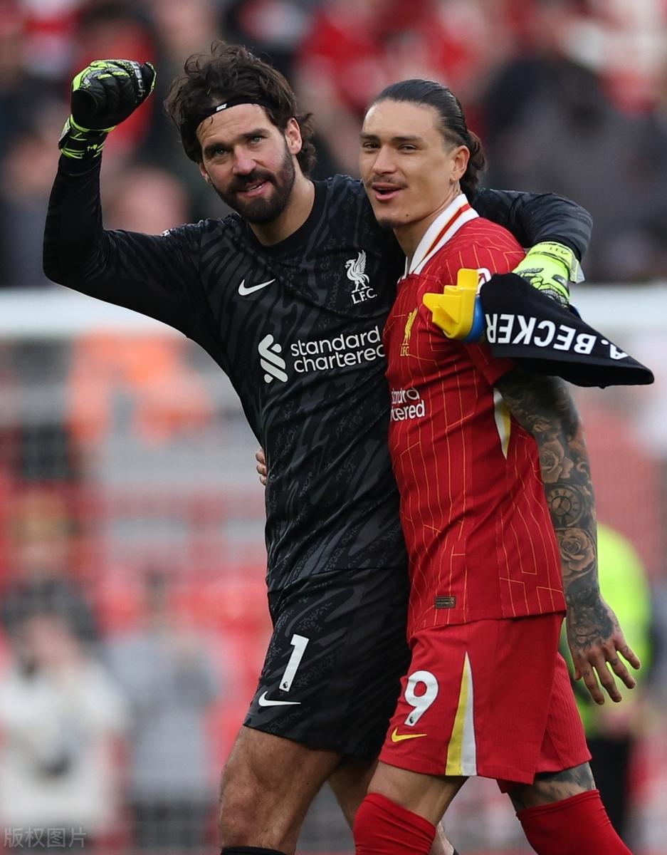 九游体育中国官网-阿森纳客场战胜南安普顿，锋煞破门绝杀