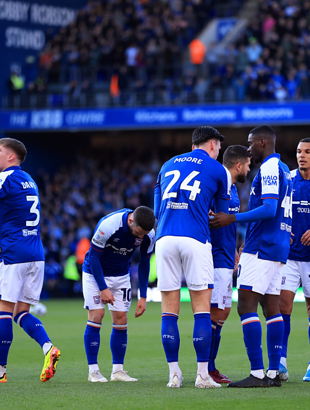 九游体育官方登录入口-包含伯明翰客场逆转胜利，继续维持不败状态的词条