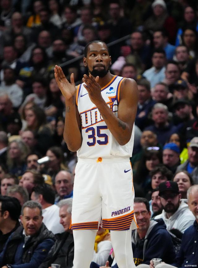 九游体育app下载-太阳逆转马刺，取得季后赛资格