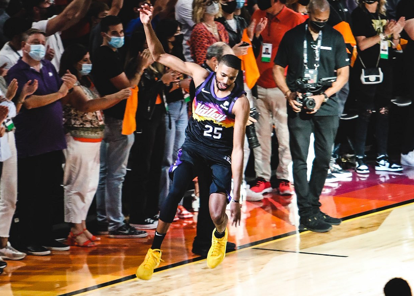 九游体育在线登录-雄鹿客场逆转太阳完成惊天赢球